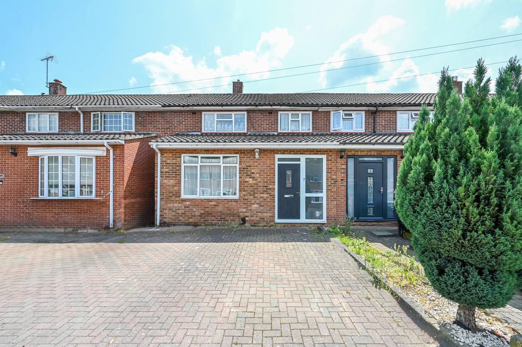 Property photo 2 of 16