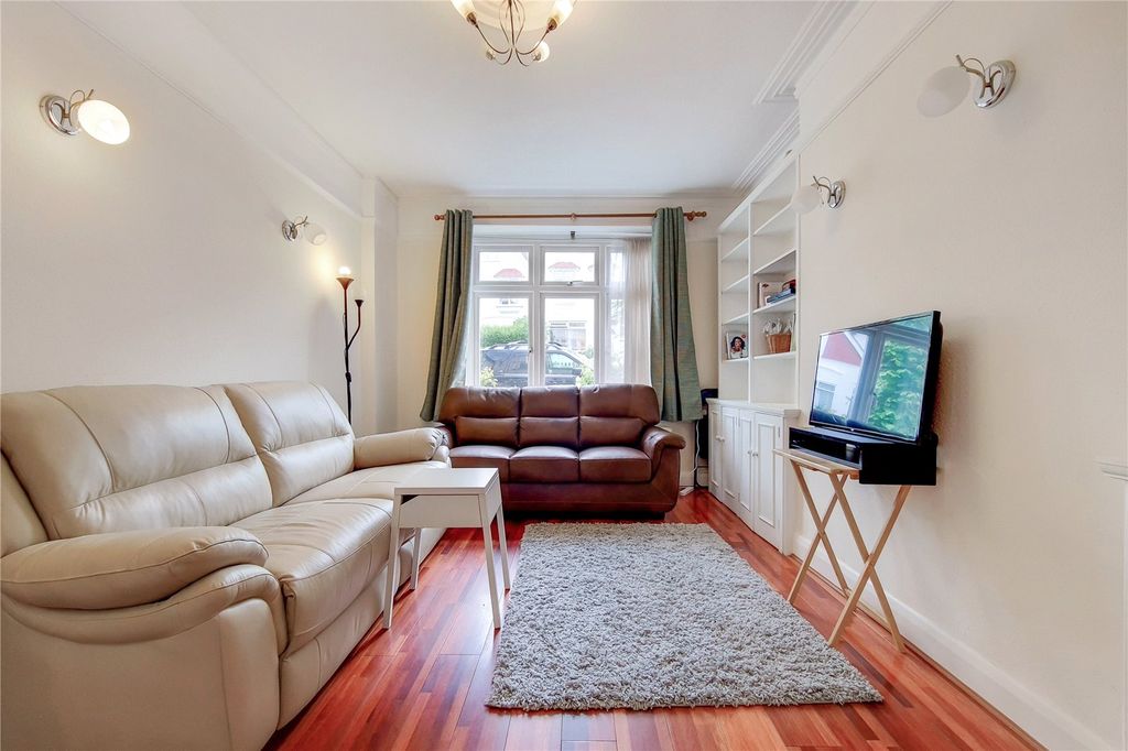 Property photo 1 of 14