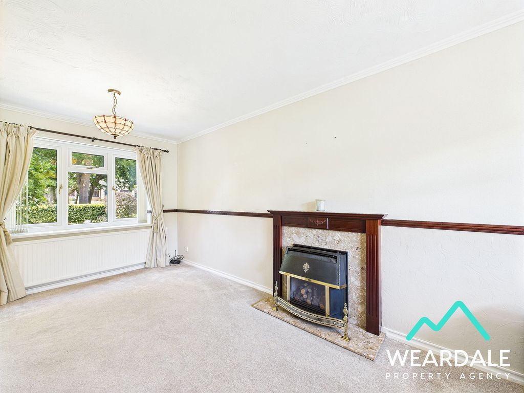 Property photo 2 of 40