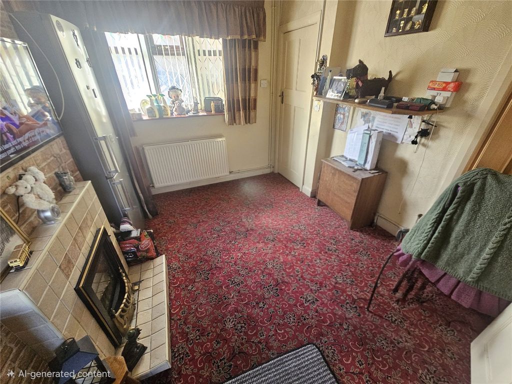 Property photo 3 of 14 Picture No. 12