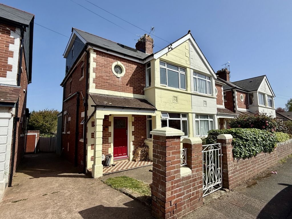 Property photo 1 of 34 Photo 37