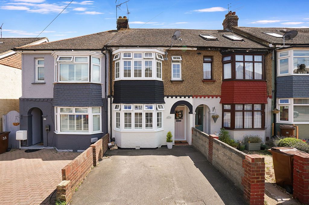 Property photo 1 of 23