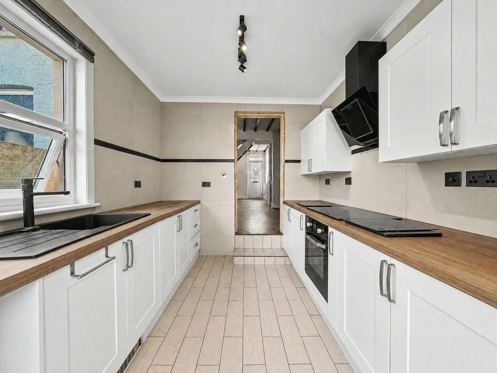 Property photo 1 of 15 Picture No. 28