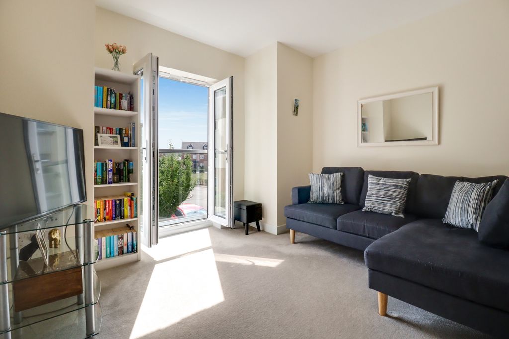 Property photo 2 of 15 Living-Room-II-6