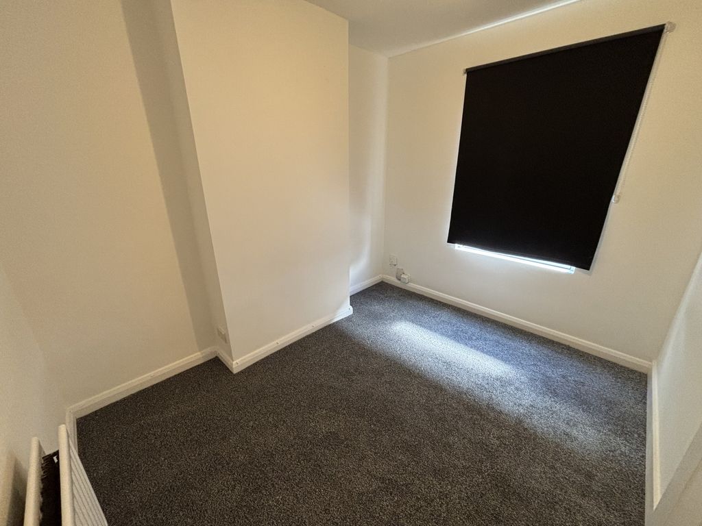 Property photo 2 of 9 Photo 1