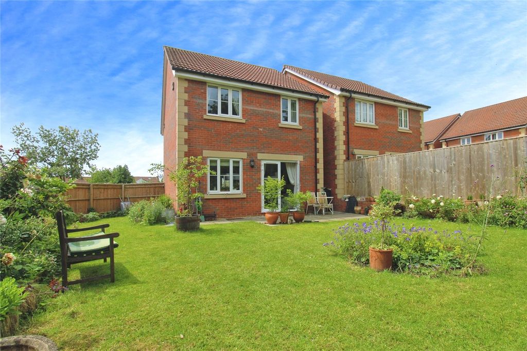 Property photo 2 of 21 Picture No. 05