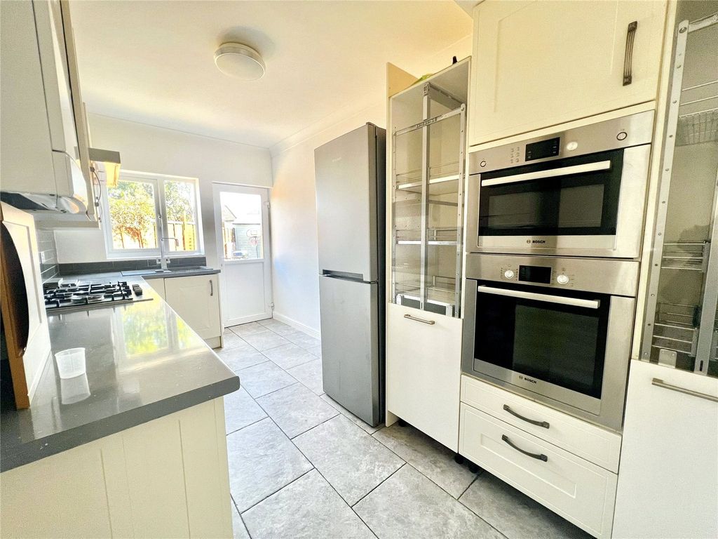 Property photo 1 of 8 Picture No. 05