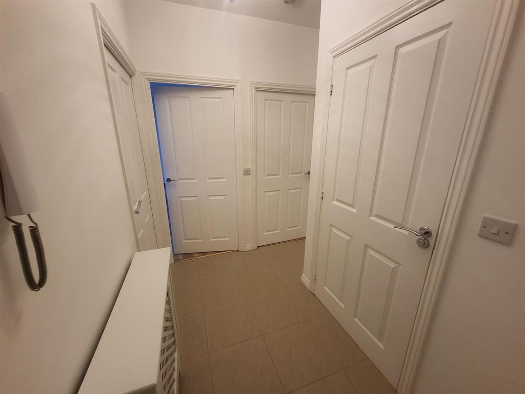 Property photo 3 of 11 20251212_133326.Jpg