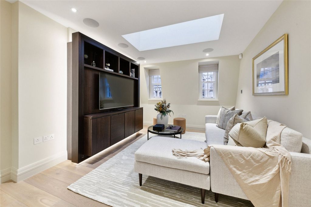 Property photo 1 of 15 Picture No. 02