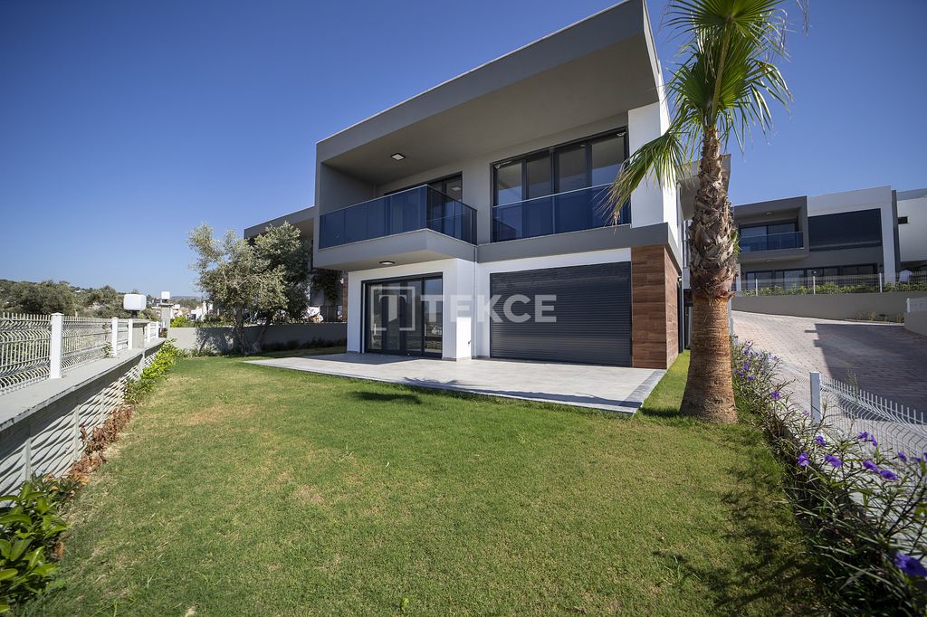 Property photo 2 of 45
