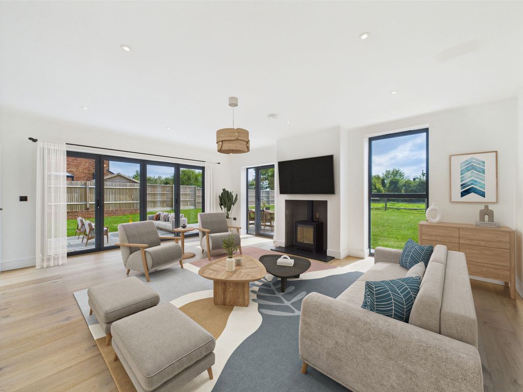 Property photo 1 of 37