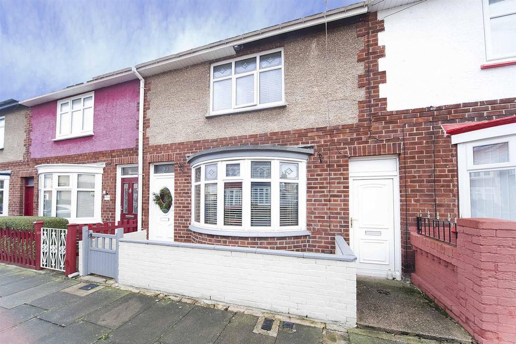 Property photo 1 of 22