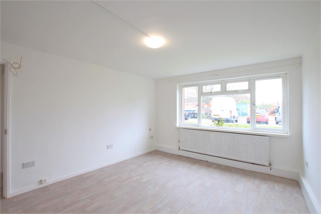 Property photo 3 of 6 Reception Room