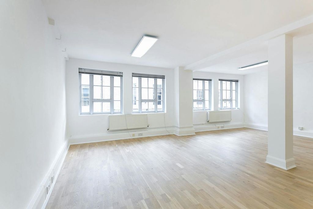 Property photo 2 of 10 9Charlotteroadec2Ashoreditcholdstreetofficeforrenttoletinternal10Dominionlondon.Jpg