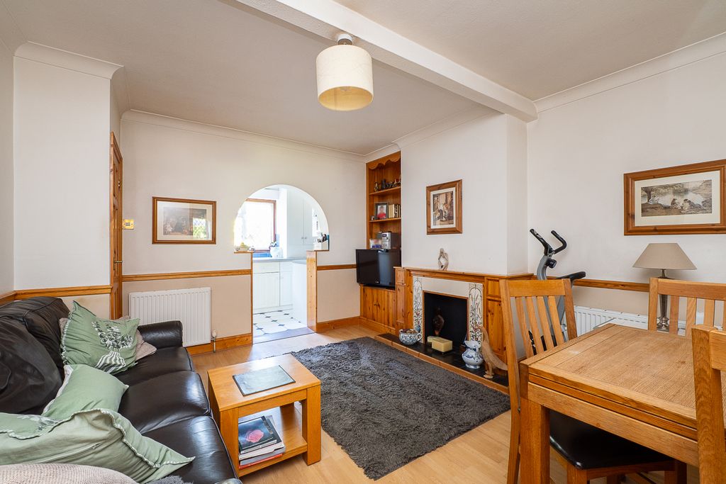 Property photo 3 of 14 Picture No. 06