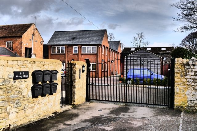 Property photo 1 of 13 Gated Courtyard