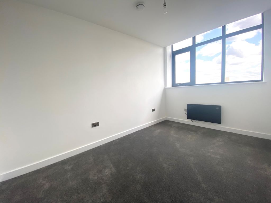 Property photo 3 of 3