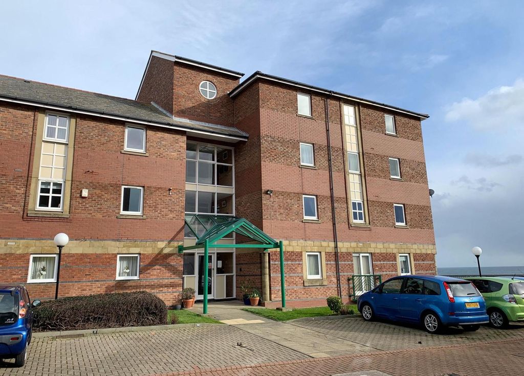 Property photo 1 of 11