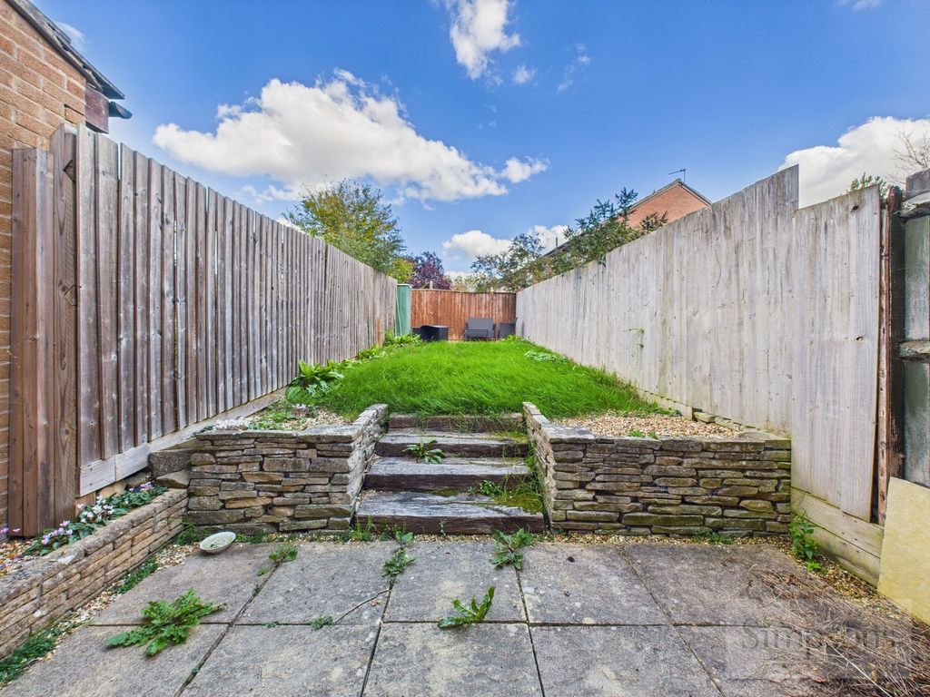 Property photo 3 of 11