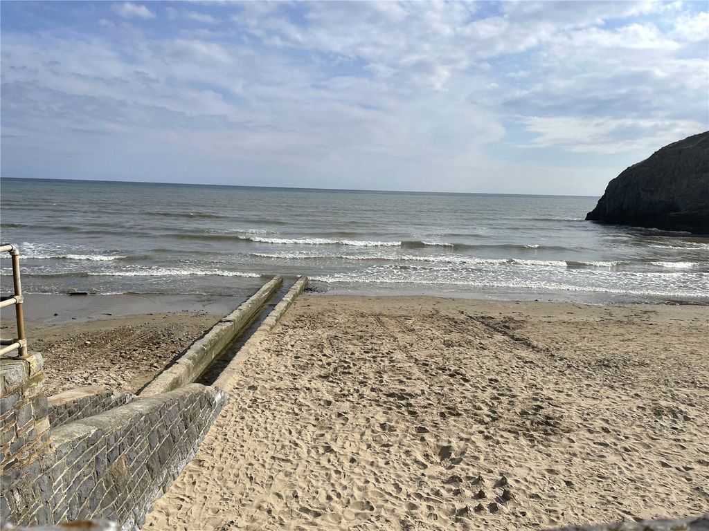 Additional image 9 of 2 bed flat for saleThe Waterfront, Pendine, Carmarthen SA33