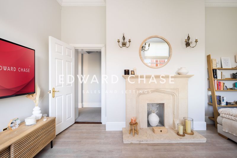 Property photo 3 of 34 Photo 10