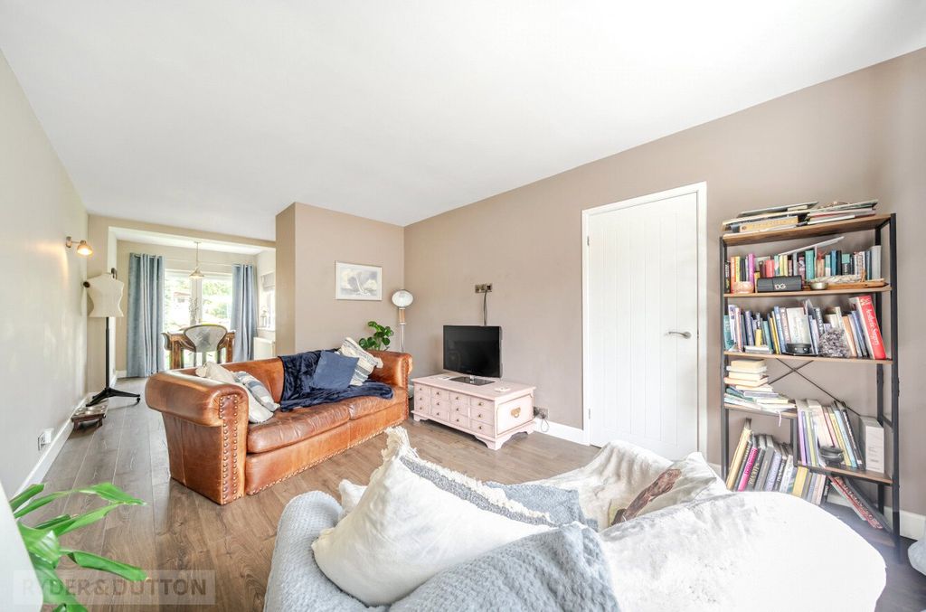 Property photo 1 of 18 Picture No. 07