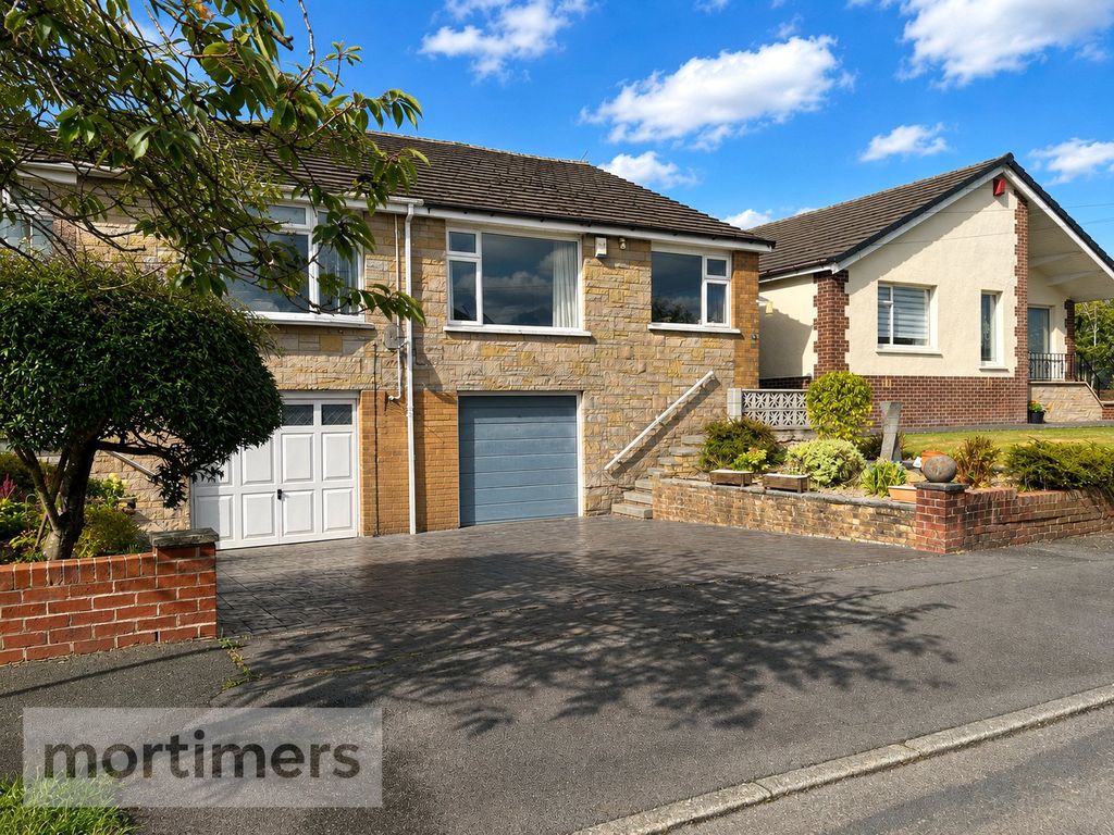 Property photo 1 of 12 Rear External