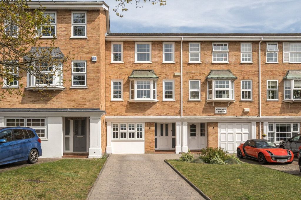 Property photo 1 of 27 Picture No. 03