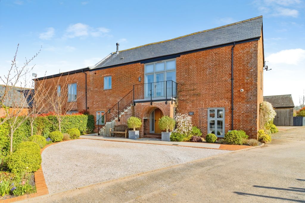 Property photo 1 of 31 Img_7577