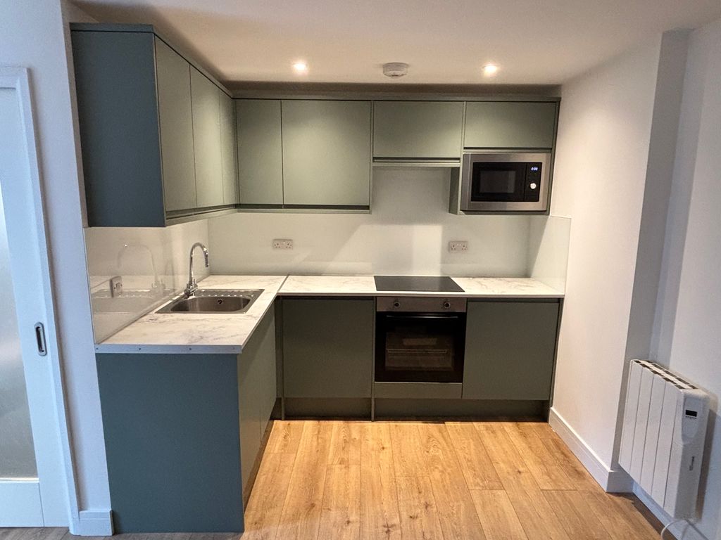 Property photo 1 of 9 Kitchen