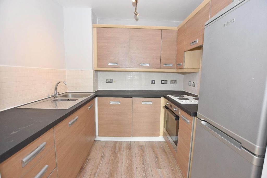 Property photo 3 of 14