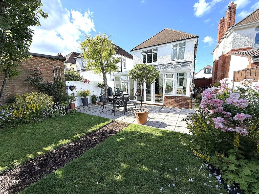Property photo 3 of 29