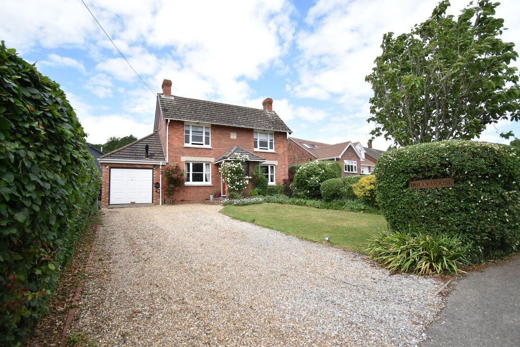 Property photo 1 of 40