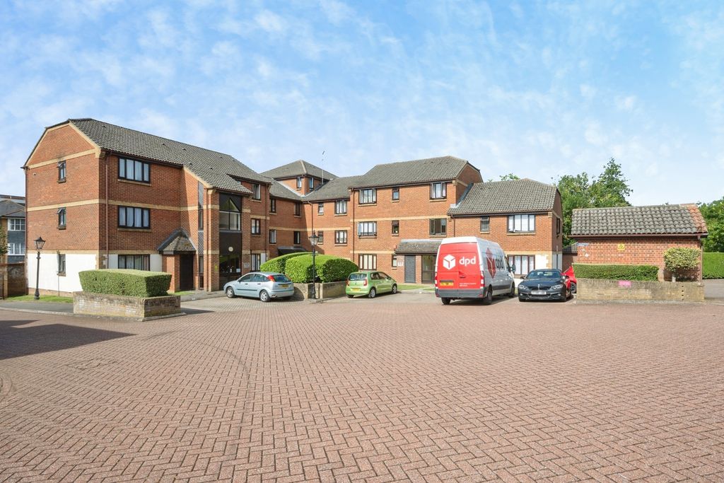 Property photo 3 of 14 Pbox-Img.Jpg