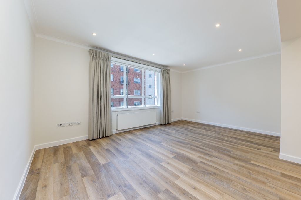 Property photo 1 of 7 Wedderburn House ...