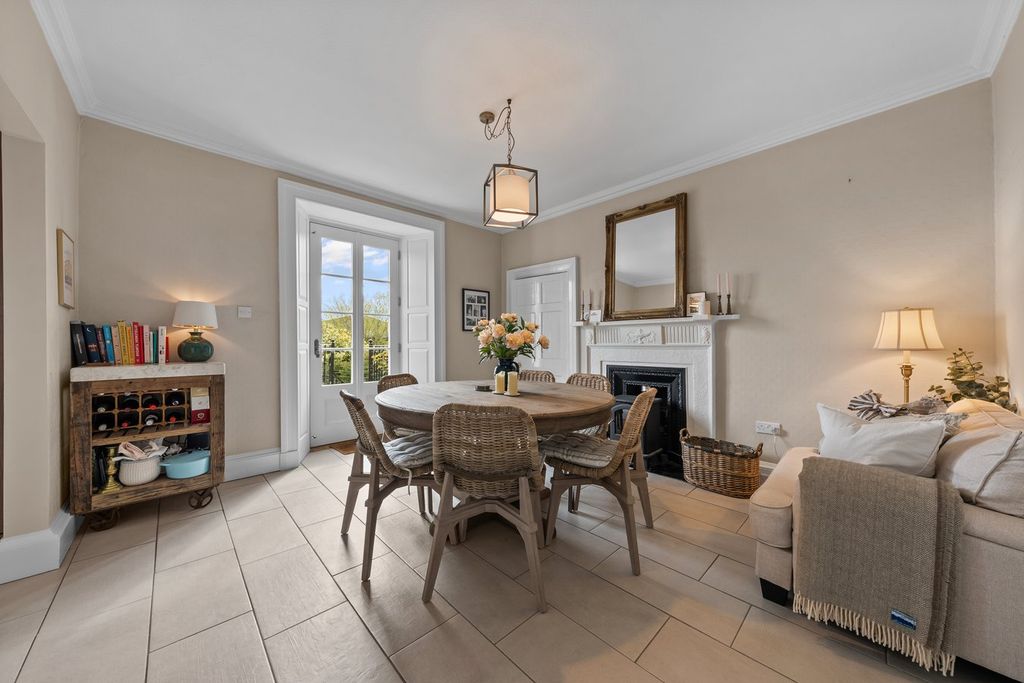 Additional image 12 of 3 bed flat for salePitt Terrace, Stirling FK8