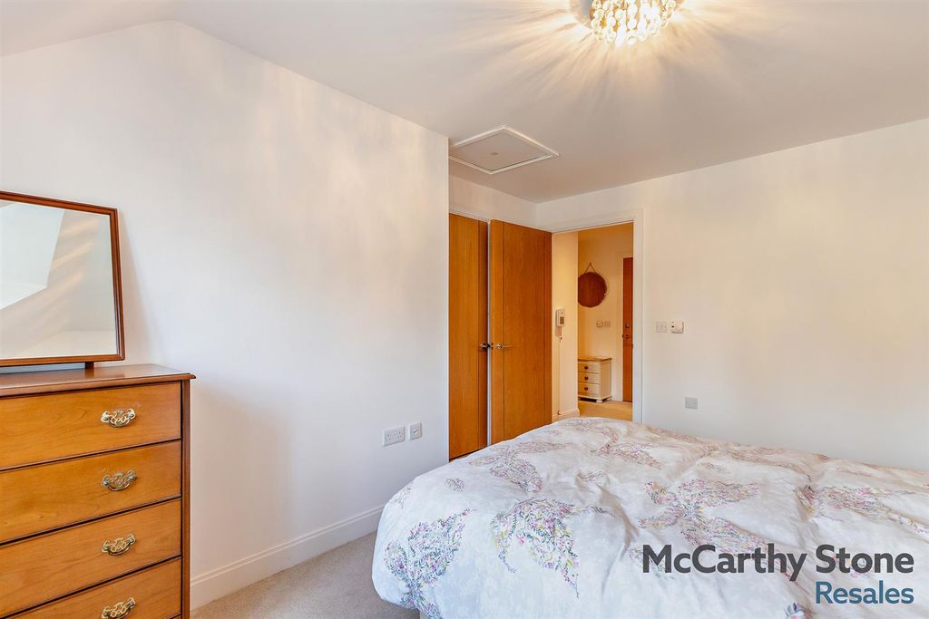 Additional image 9 of 1 bed flat for saleLe Jardin, Station Road, Letchworth Garden City SG6