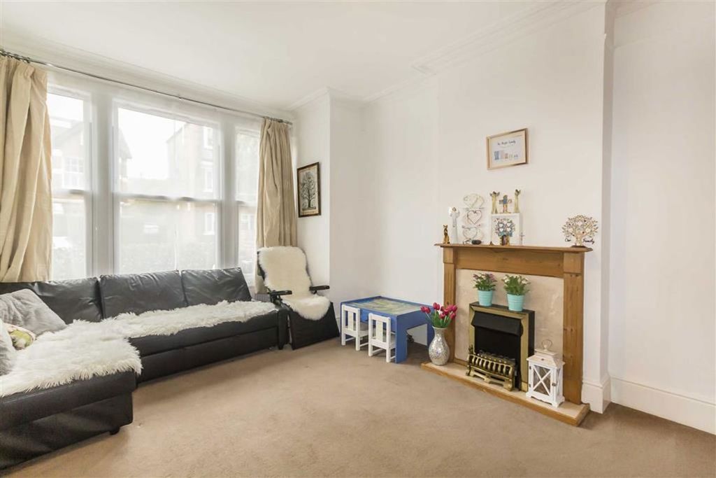 Property photo 2 of 6