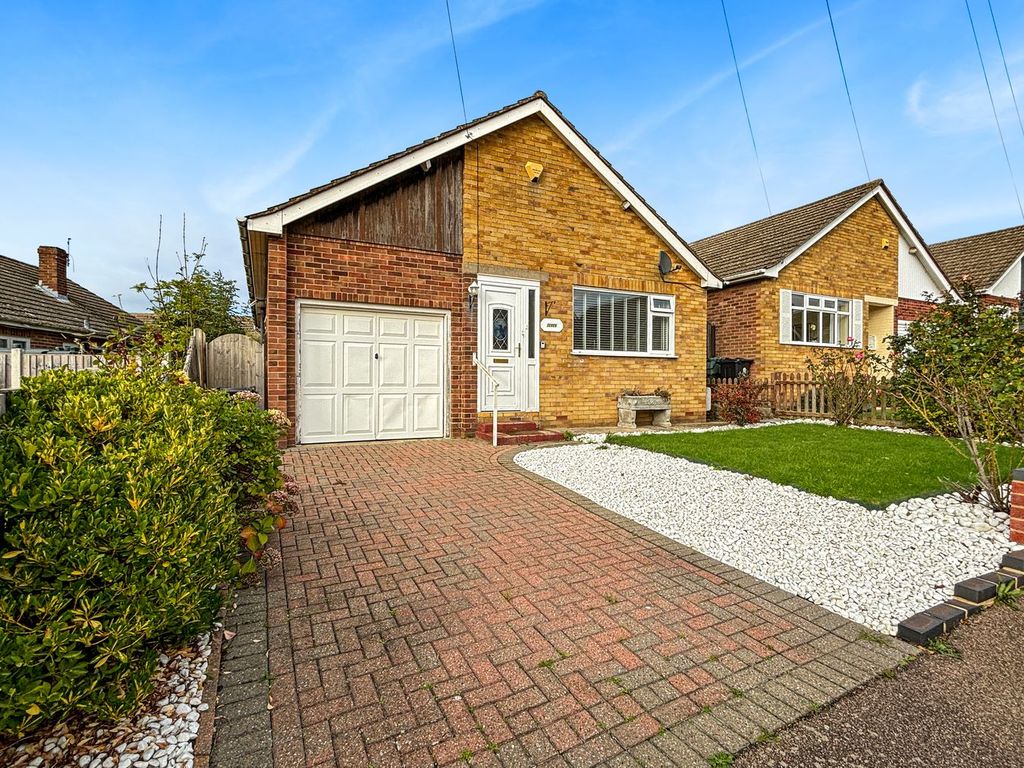 Property photo 1 of 11