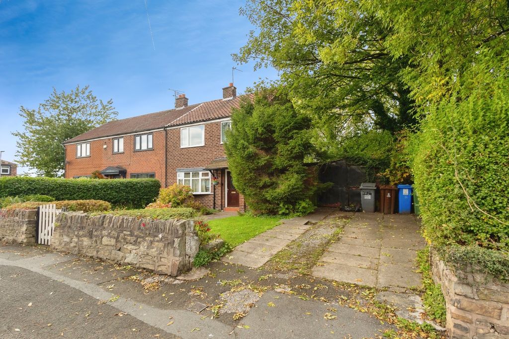 Property photo 2 of 17 Photo