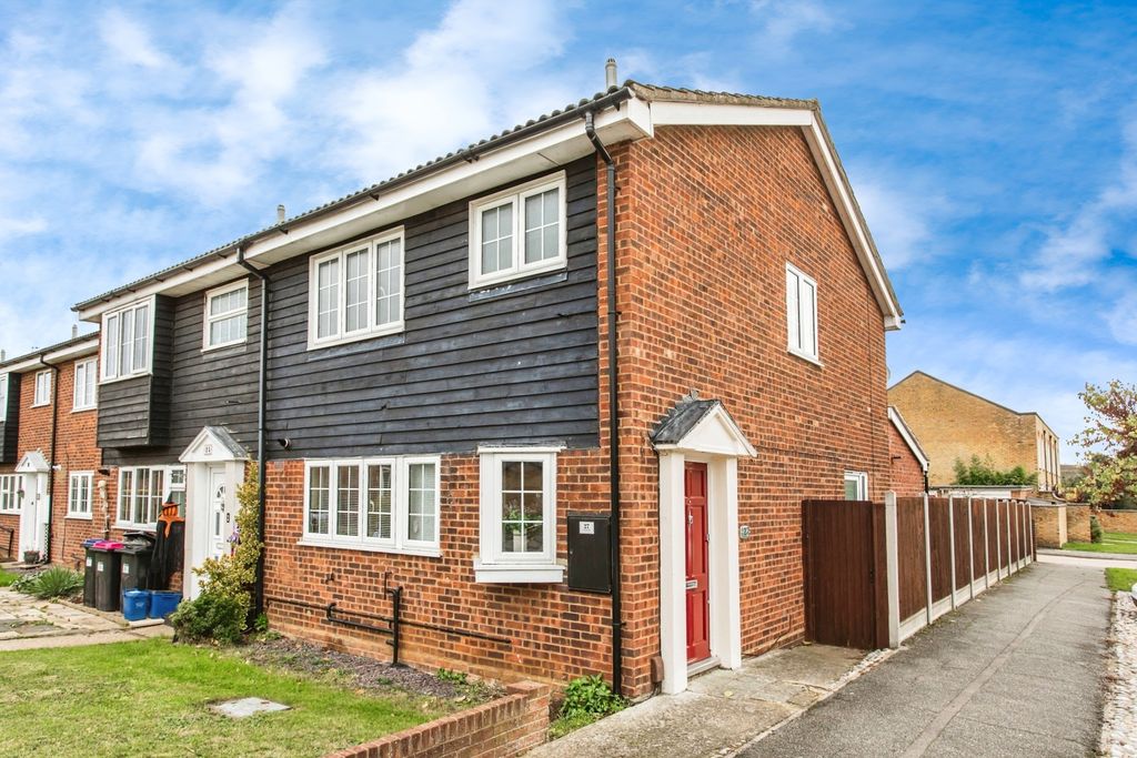 Property photo 1 of 16 Exterior