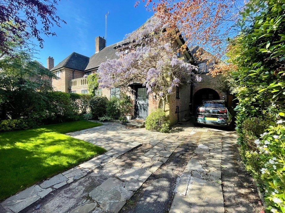 Property photo 1 of 14 Picture No. 23