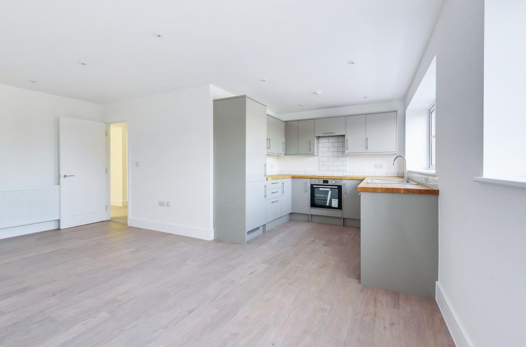 Property photo 2 of 14 931653 (3).Jpg