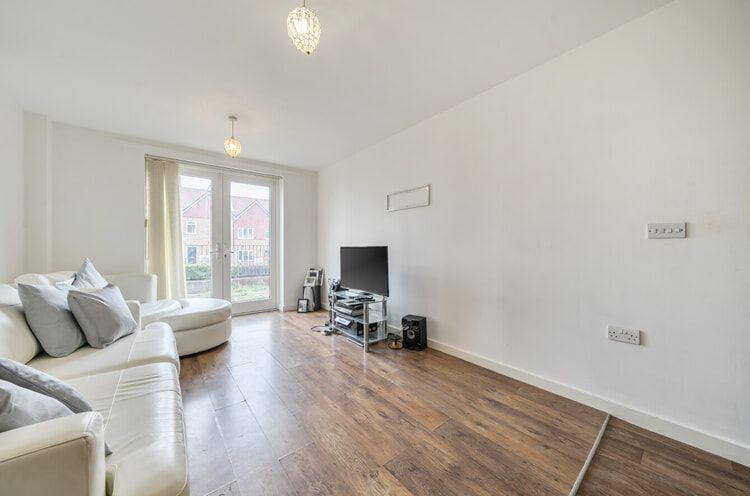 Property photo 2 of 13