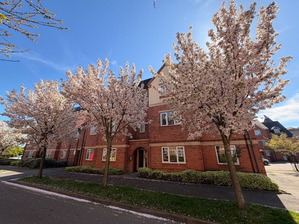 Property photo 1 of 8 Picture No. 15