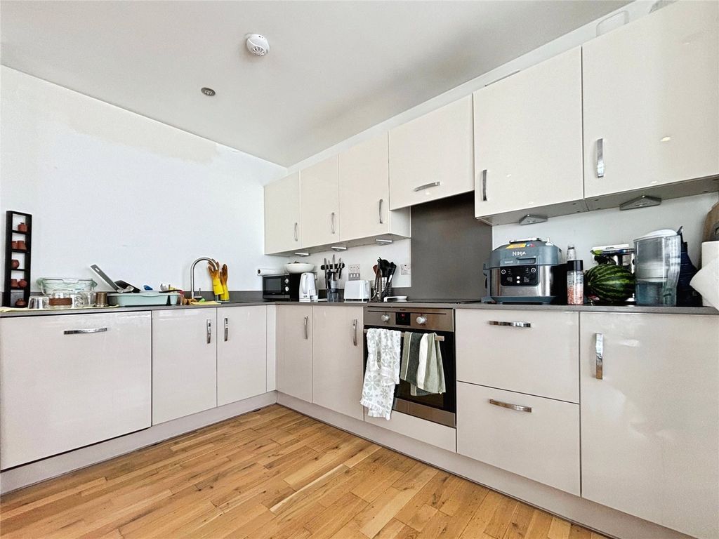 Property photo 3 of 7 Picture No. 04