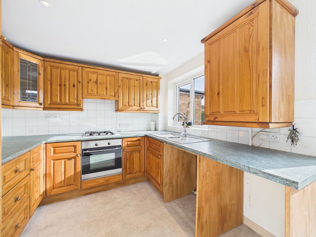 Property photo 3 of 19