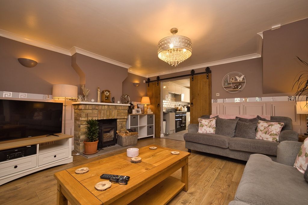 Property photo 2 of 20 Picture 2