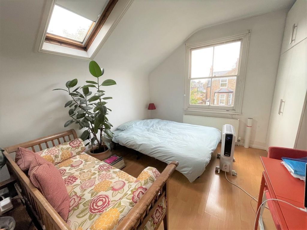Property photo 2 of 5
