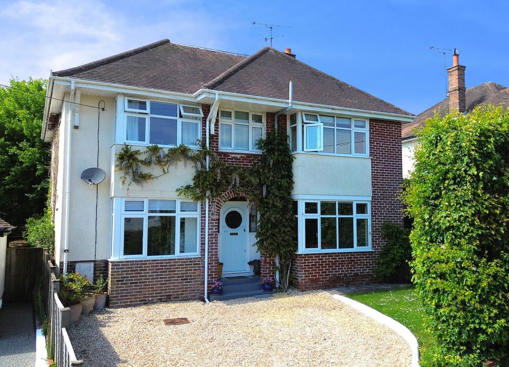 Property photo 1 of 27